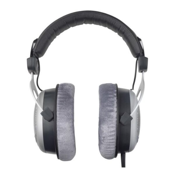 Beyerdynamic DT 880 PRO Studio Headphones