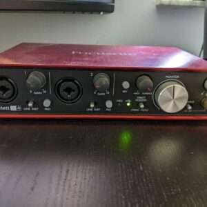 Focusrite Scarlett 2i4