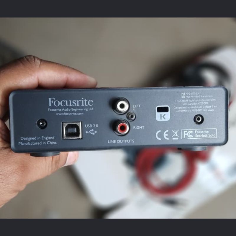 Focusrite Scarlett Solo Studio Bundle 1st Gen